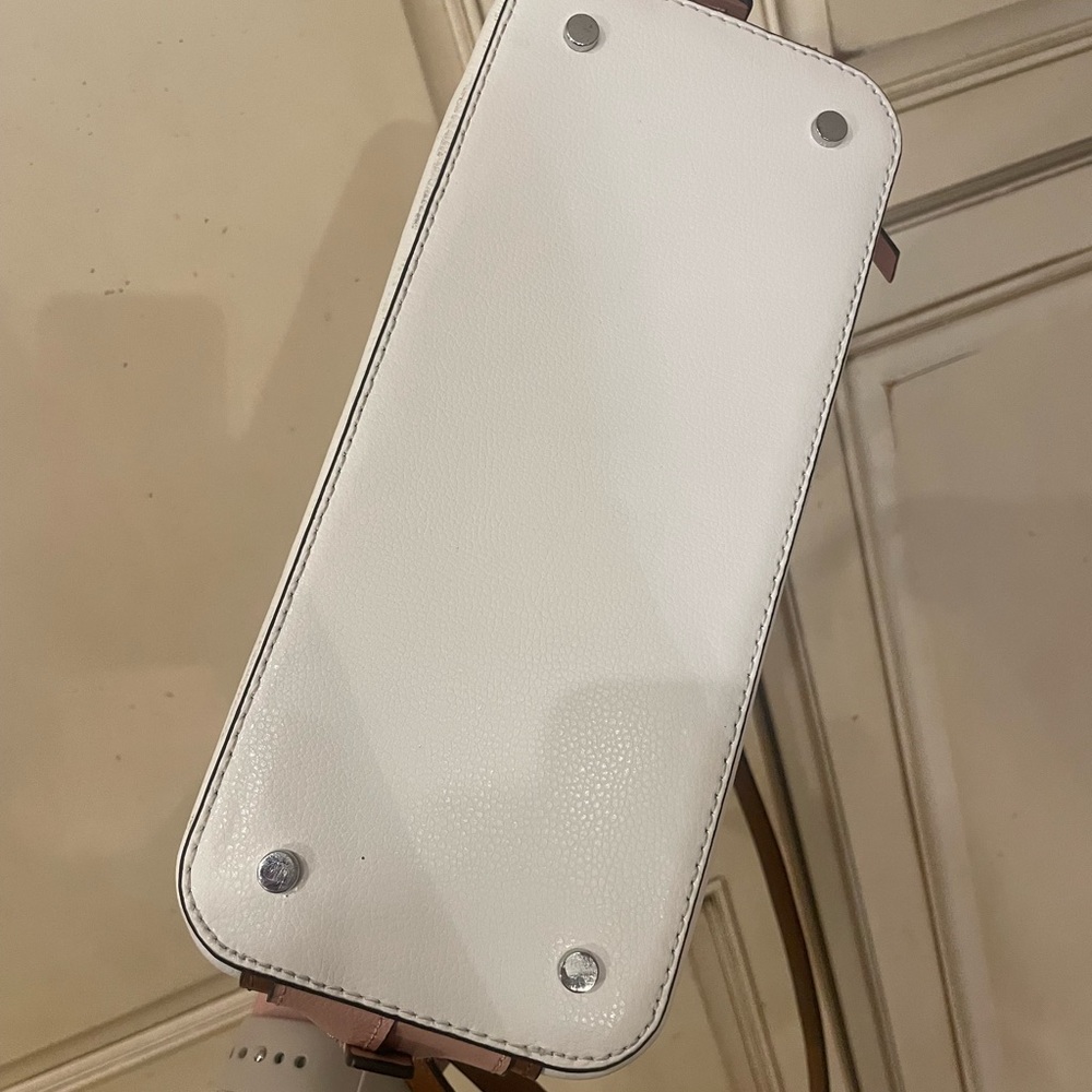 Kate Spade Purse - Picture 4 of 6